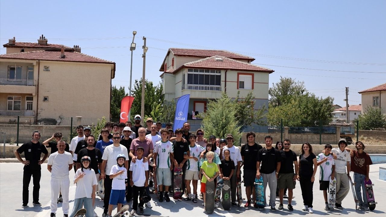 Karaman'da ANALİG Kaykay Türkiye Birinciliği Yarışları Gerçekleşti