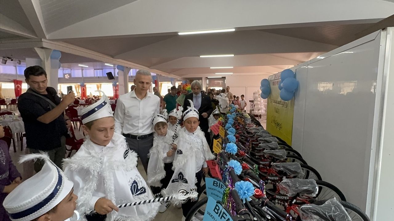 Karaman'da II. Beyazıt'ın Vakfıyla Toplu Sünnet Töreni Düzenlendi