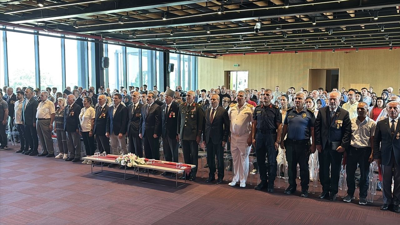 Kıbrıs Barış Harekatı 51. Yılında Gaziler Samsun'da Buluştu