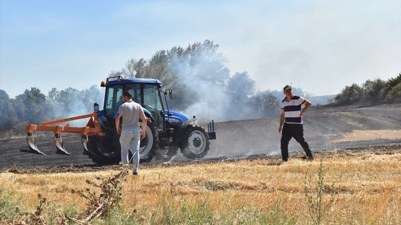 Kırklareli'nde Anız Yangını Kontrol Altına Alındı