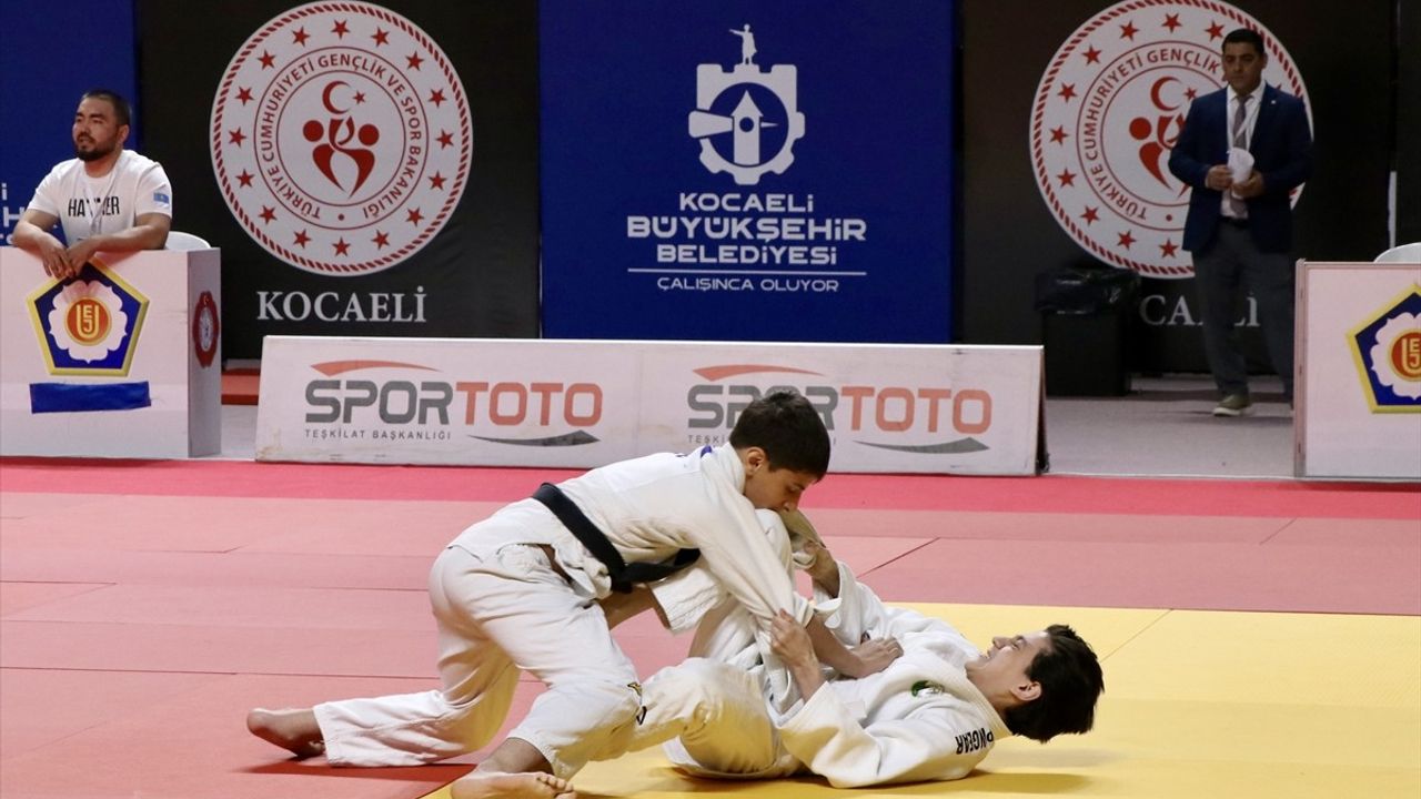 Yıldızlar Avrupa Judo Kupası'nda İlk Gün Müsabakaları Sonuçlandı
