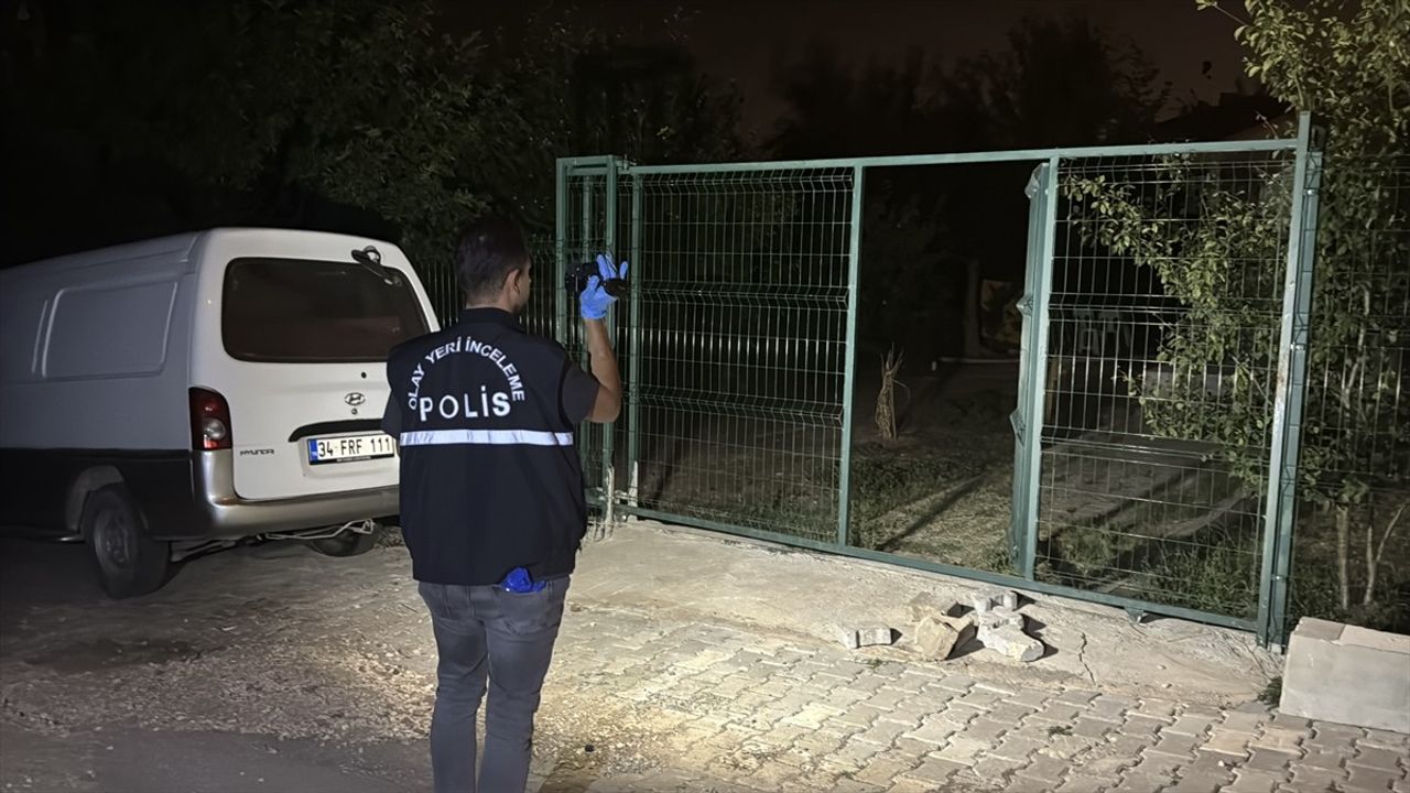 Kocaeli'de Tartışma Kanlı Bitti: Üvey Oğul Bıçaklandığı İçin Hastanede