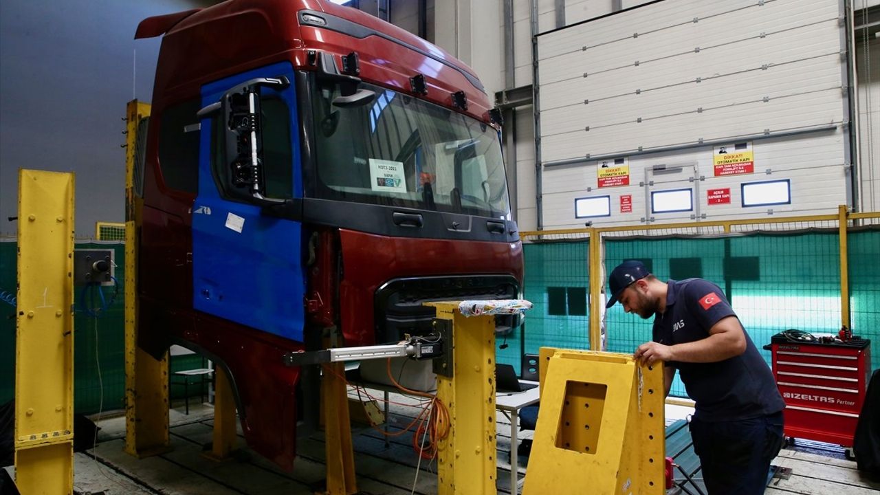 Kocaeli'deki Otomotiv Test Merkezi, Yerli ve Yabancı Firmalar İçin Önemli Bir Kaynak