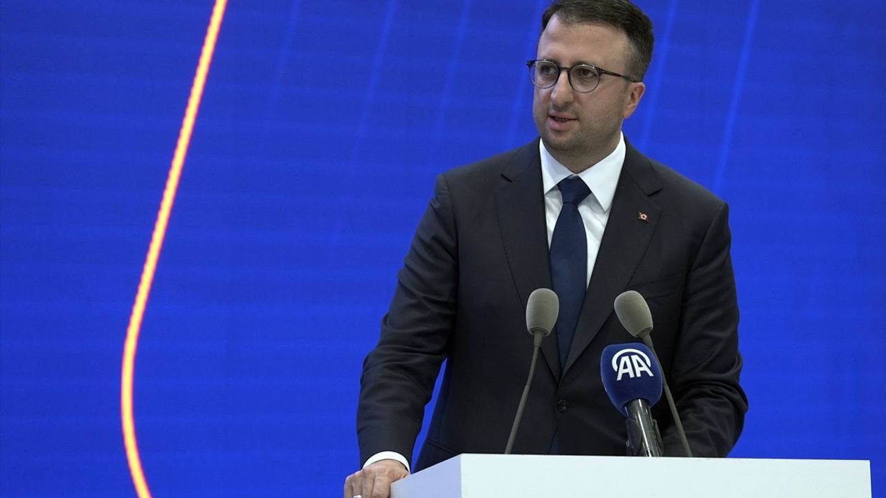 Köklerinden Dünyaya Uzanacak Firmalara Millileştirme Ödülü