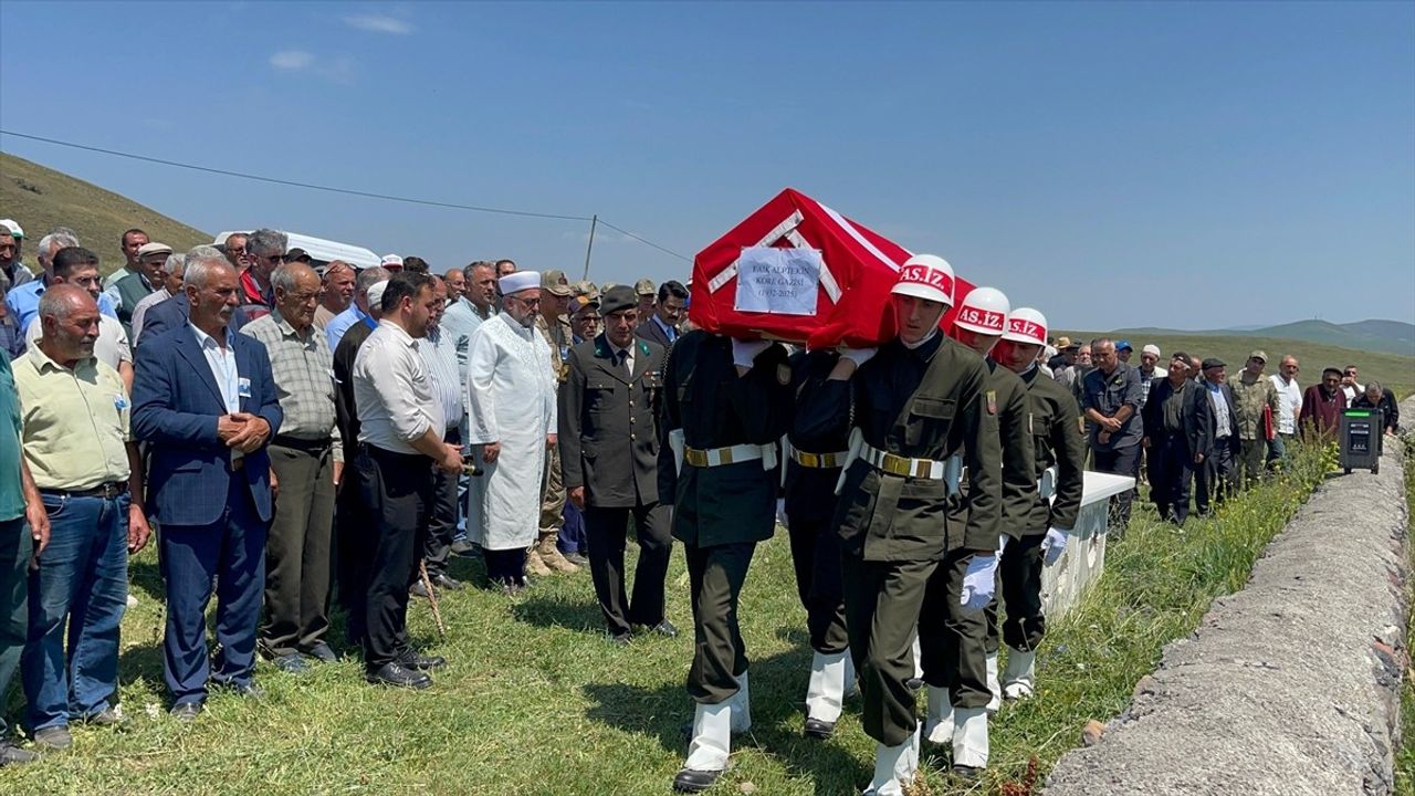 Kore Gazisi Faik Alptekin Ardahan’da Son Yolculuğuna Uğurlandı