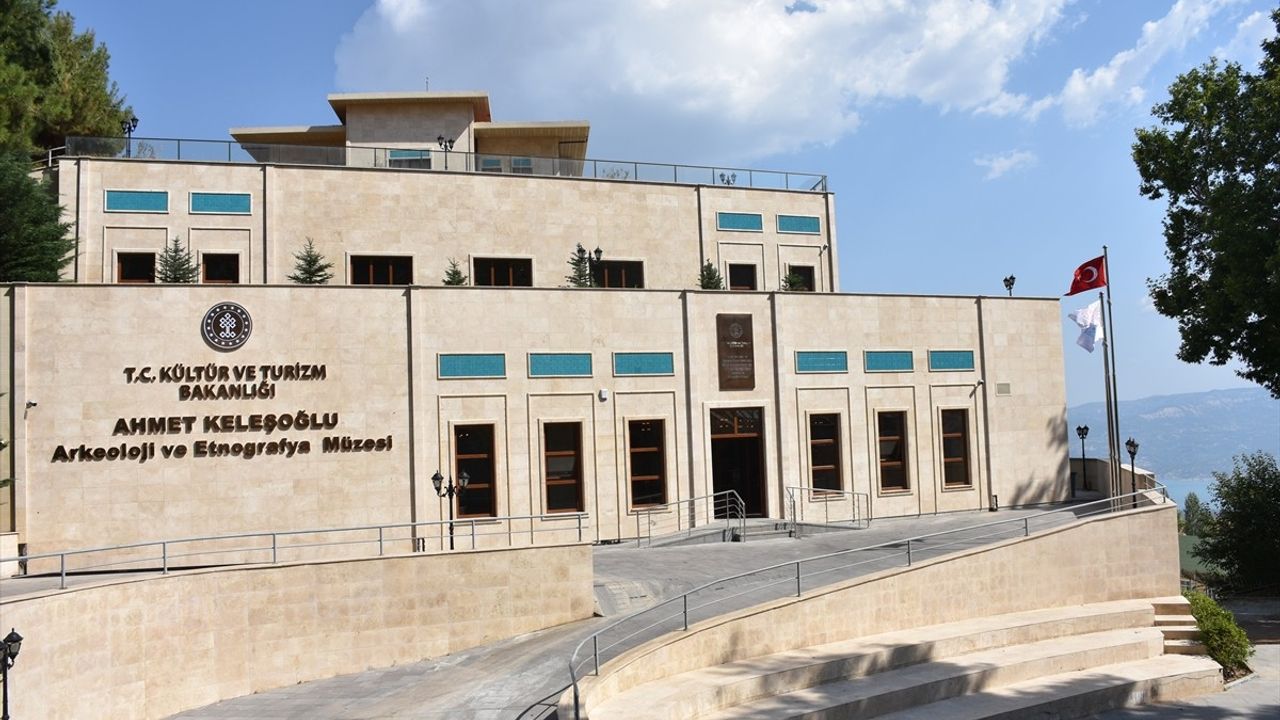 Kültür ve Turizm Bakan Yardımcısı Gökhan Yazgı, Karaman'ı Ziyaret Etti