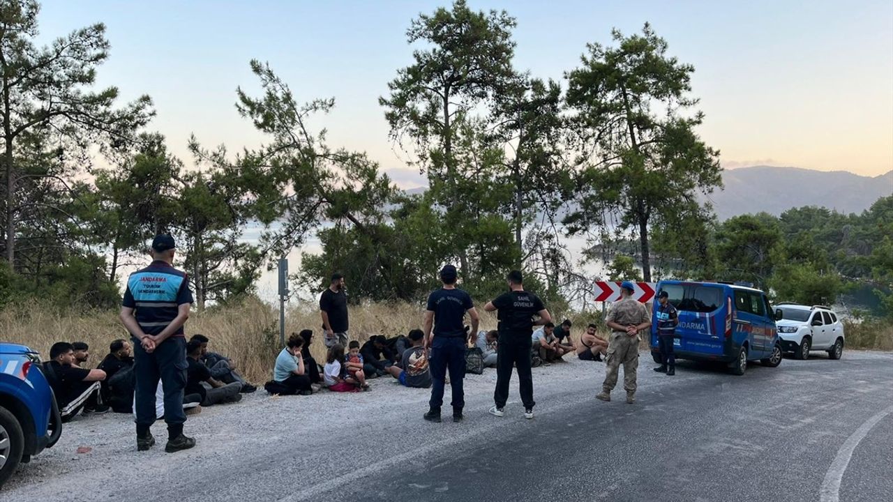 Marmaris'te 22 Düzensiz Göçmen Yakalandı