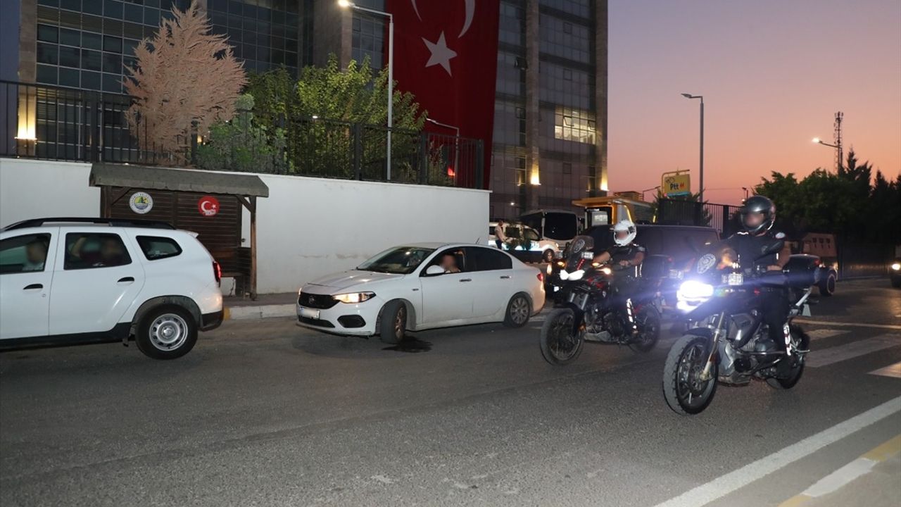 Mersin'de Fuhuş Operasyonu: 22 Şüpheli Gözaltında