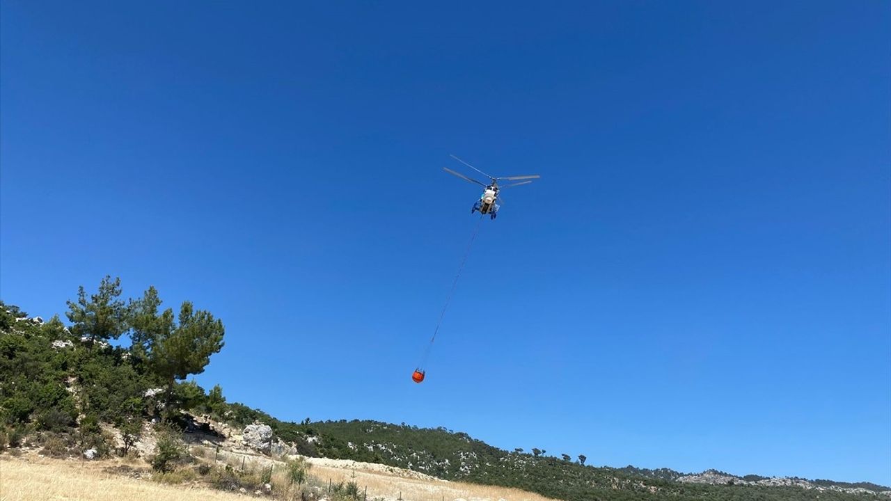 Mersin'deki Yangın Kontrol Altına Alındı