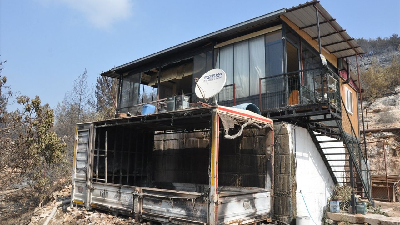 Mersin Silifke Orman Yangını Kontrol Altına Alındı