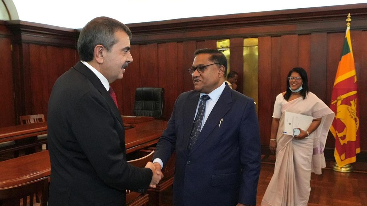 Milli Eğitim Bakanı Tekin, Sri Lanka'da Diplomatik Temaslarda Bulundu