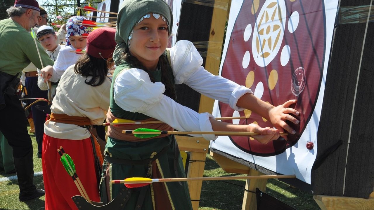 Minikler ve Yıldızlar Açık Hava Puta Türkiye Şampiyonası Kütahya'da Başladı