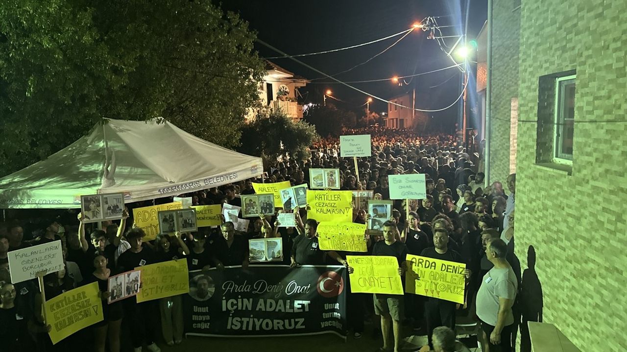 Muğla'da Arda Deniz Onat İçin Adalet Yürüyüşü Düzenlendi