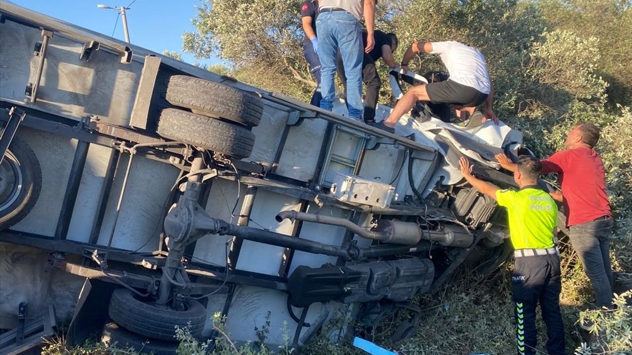 Muğla'da Kamyonet Devri: 1 Ölü, 1 Yaralı