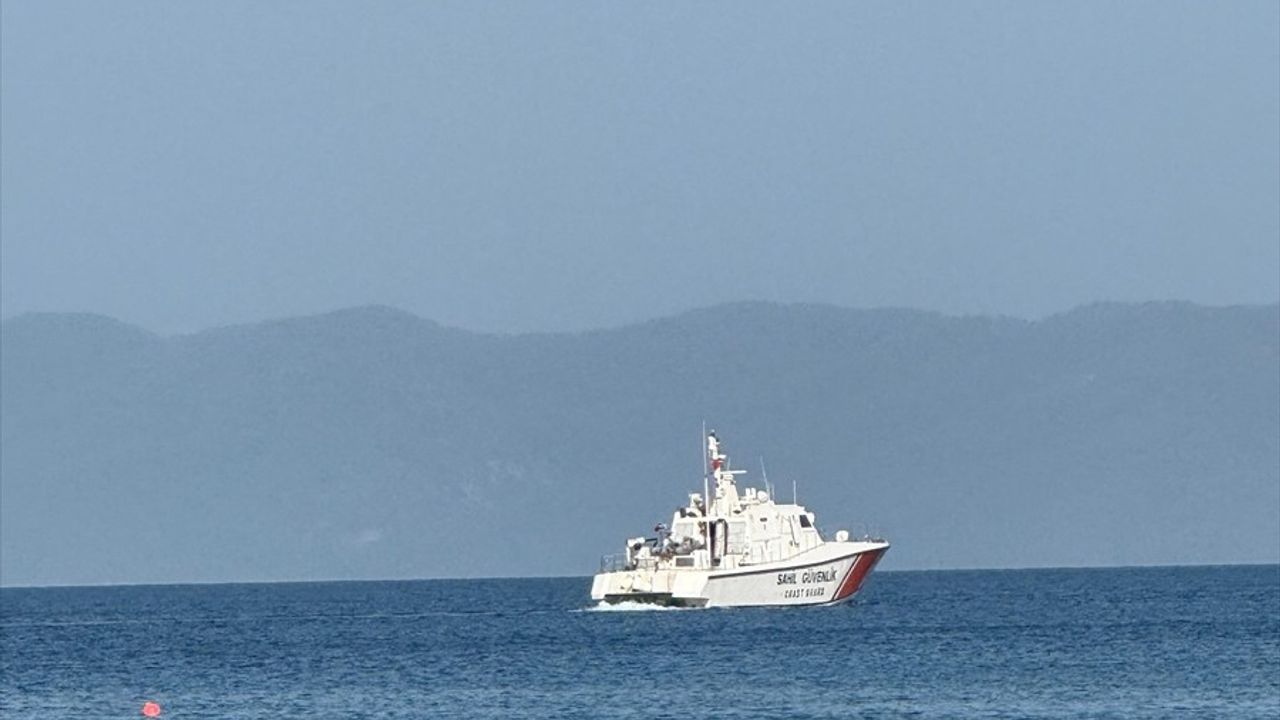 Muğla'da Kaybolan Paddle Boardcu için Arama Çalışmaları Devam Ediyor