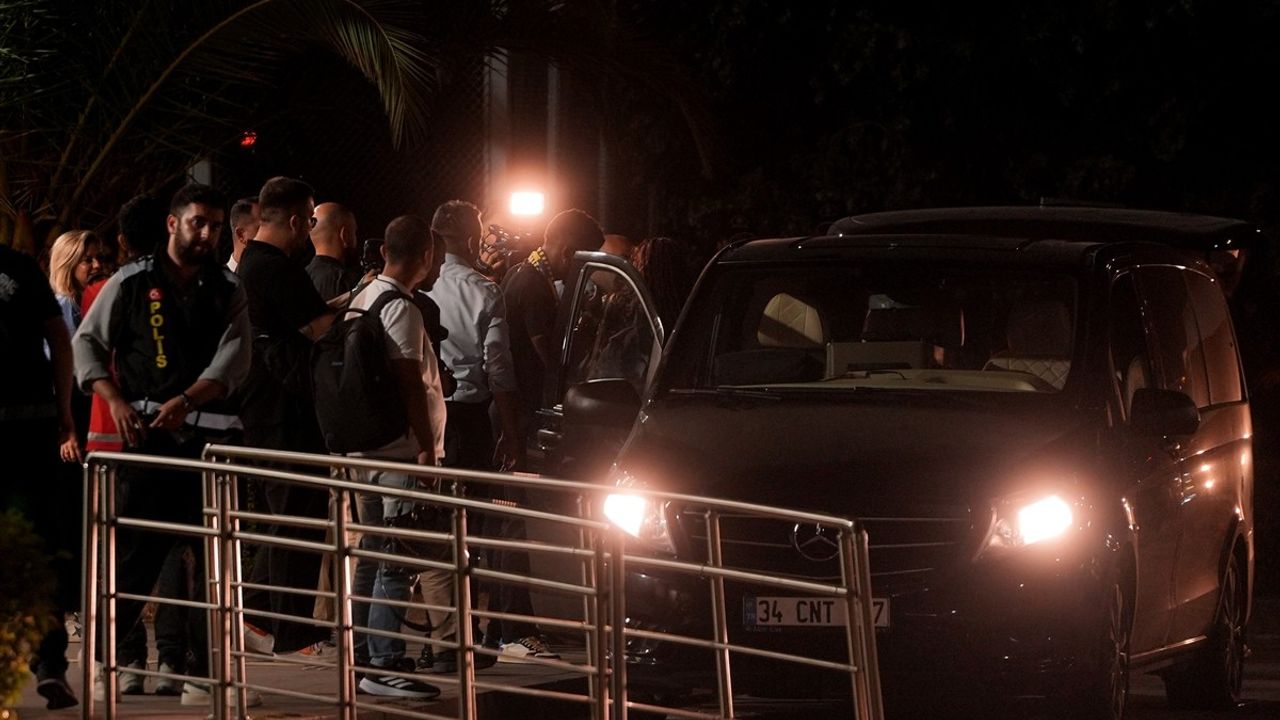 Nelson Semedo, Fenerbahçe İçin İstanbul'da