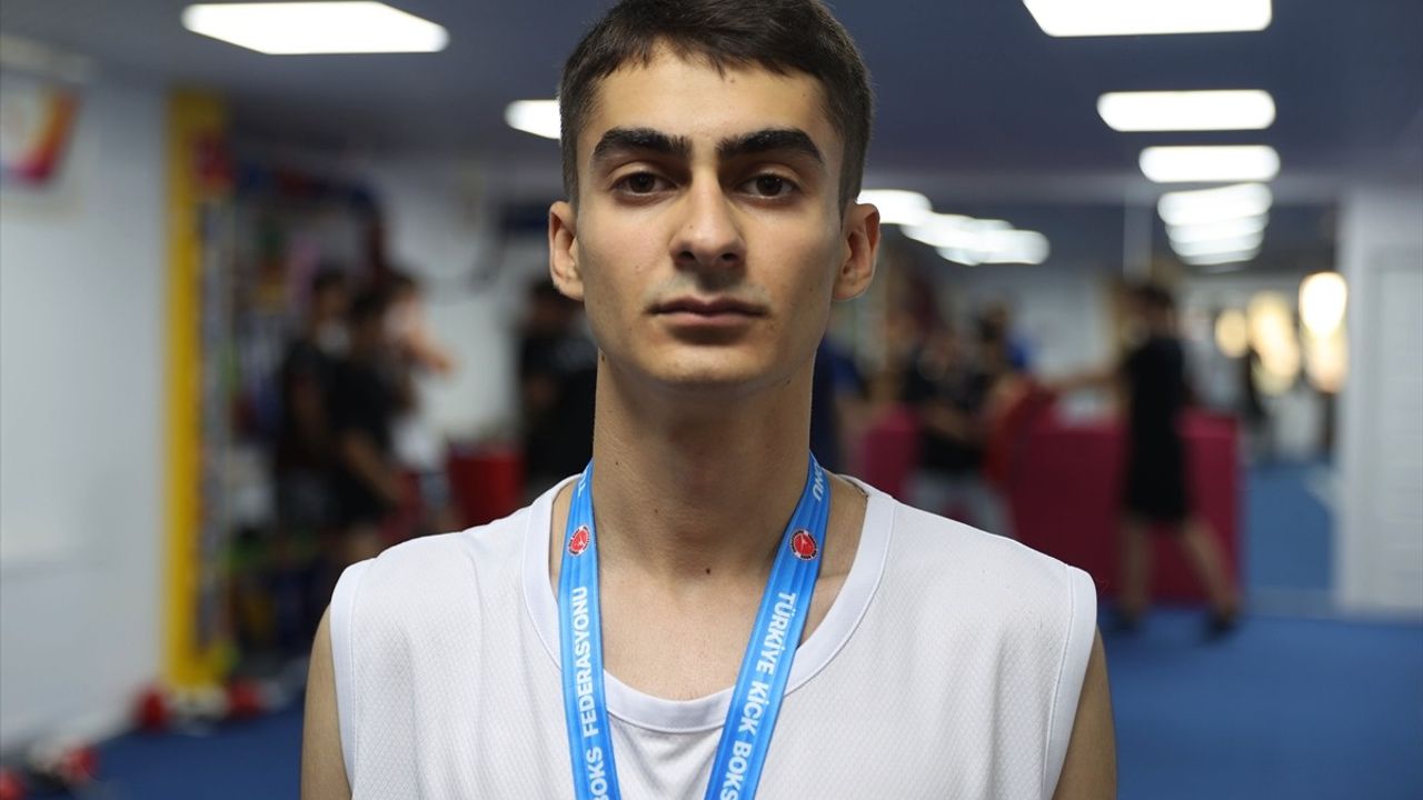 Nevşehir’in Kick Boks Takımı Türkiye Şampiyonası'nda Başarı Elde Etti