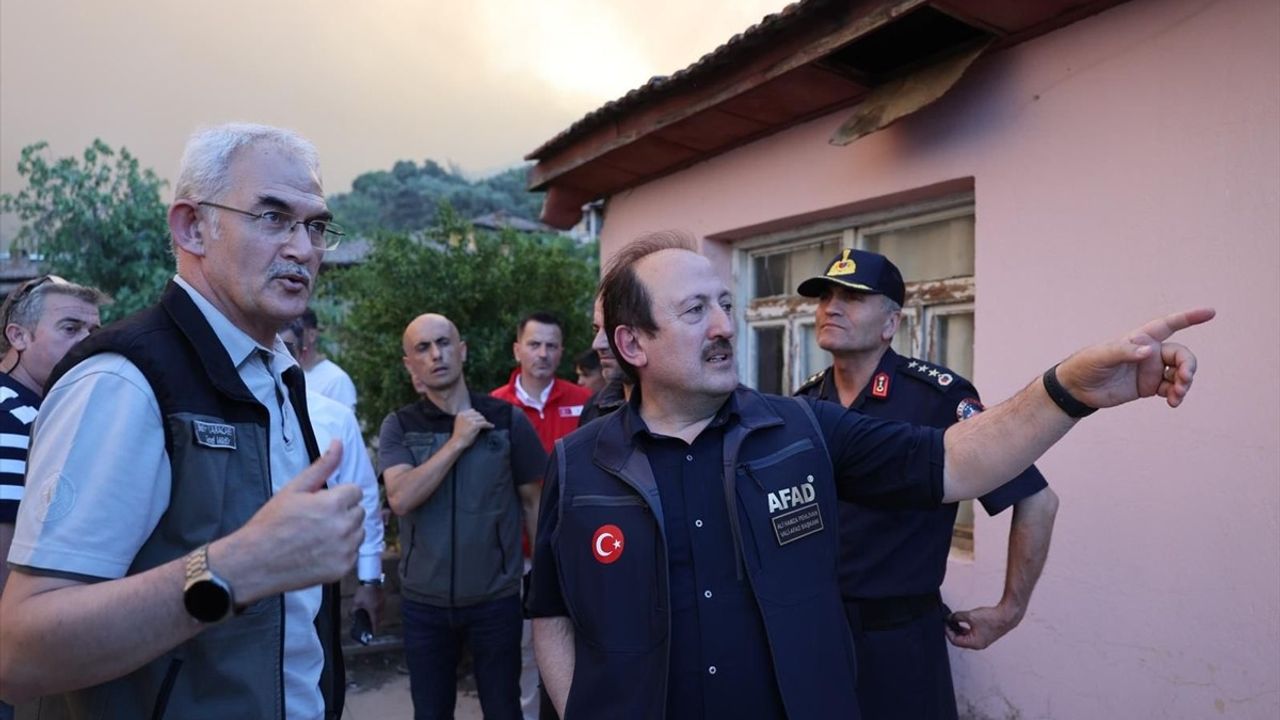 Ödemiş'teki Orman Yangınına AFAD'dan Hızlı Müdahale