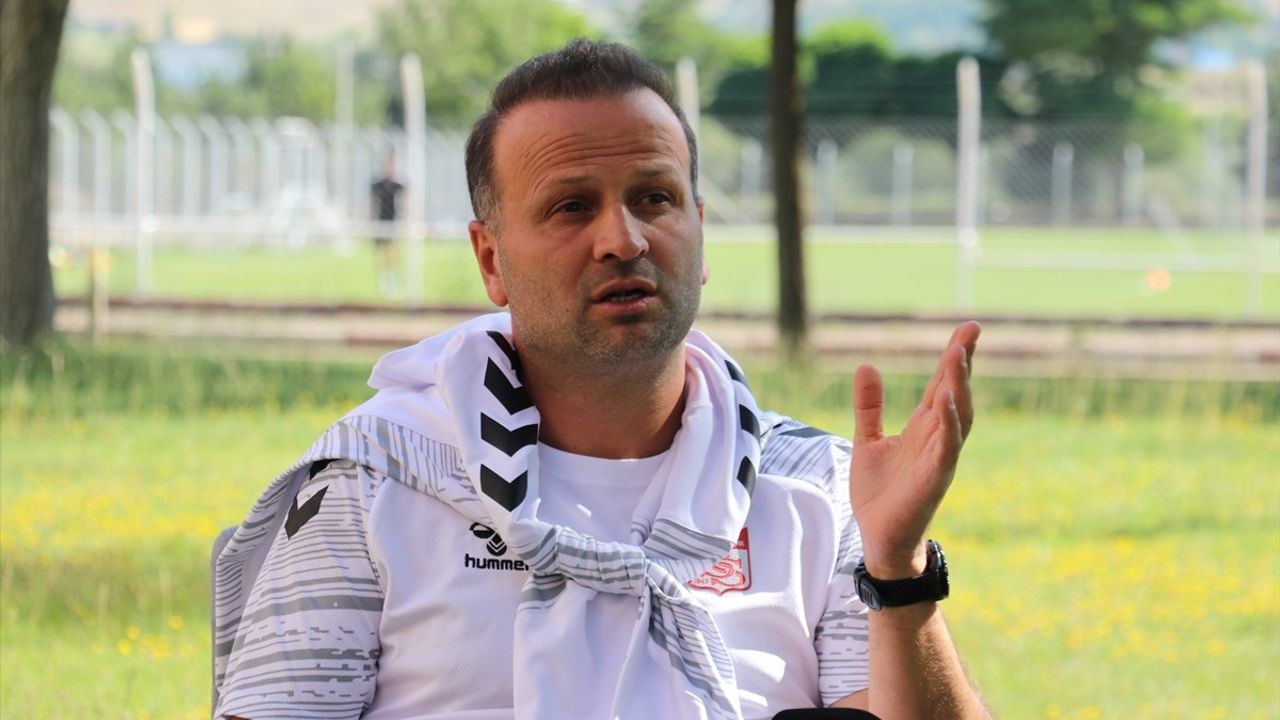 Osman Zeki Korkmaz: 'Sivasspor'u Süper Lig'e Döndüreceğiz!'