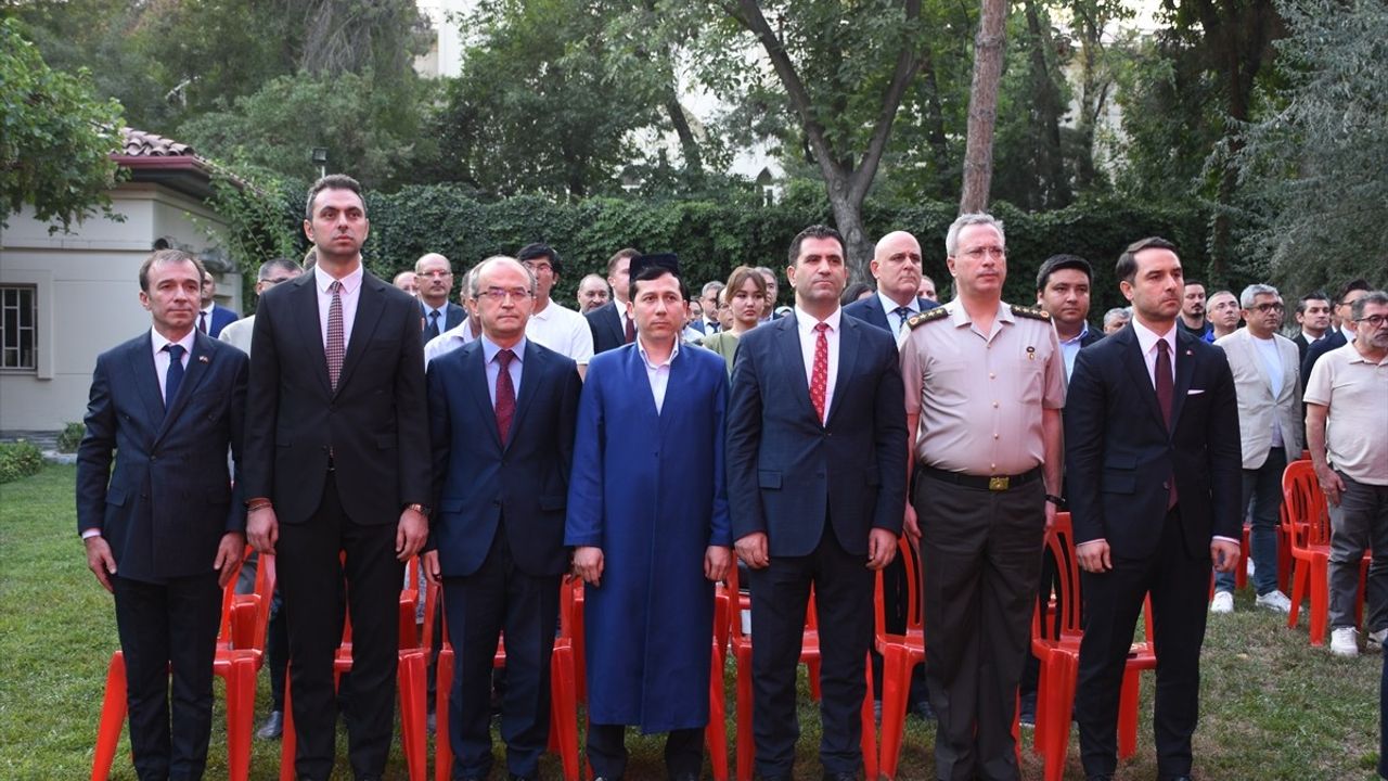 Özbekistan'da 15 Temmuz Anma Töreni Yapıldı