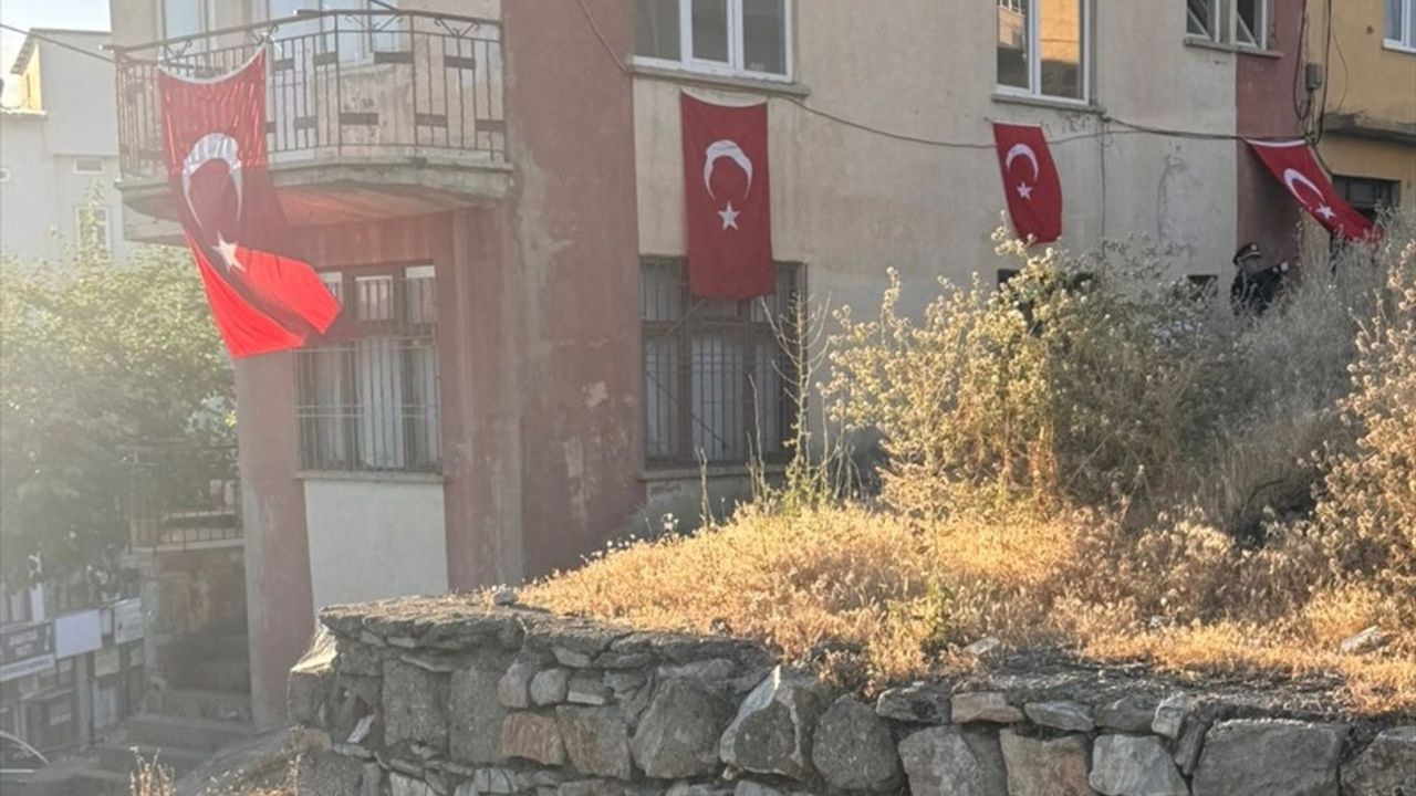 Pençe-Kilit Harekatı'nda Şehit Olan Akdoğan'ın Ailesine Haberi Verildi