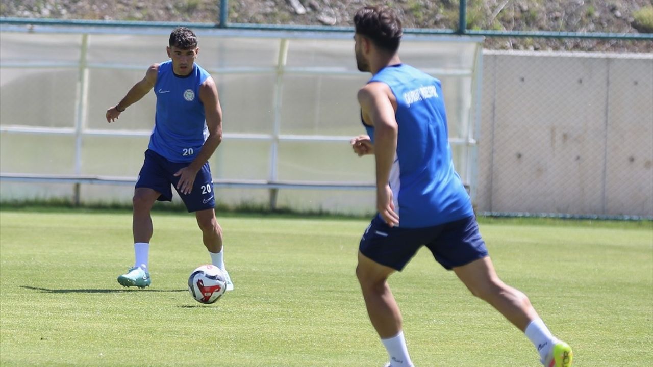 Qazim Laçi, Çaykur Rizespor'da Avrupa Kupaları Hedefini Açıkladı