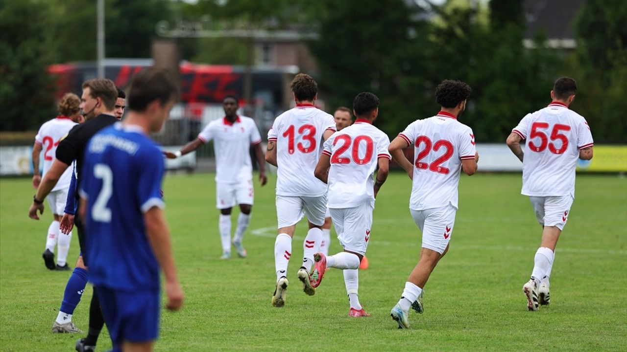 Samsunspor, Almere City'e 2-1 Yenildi