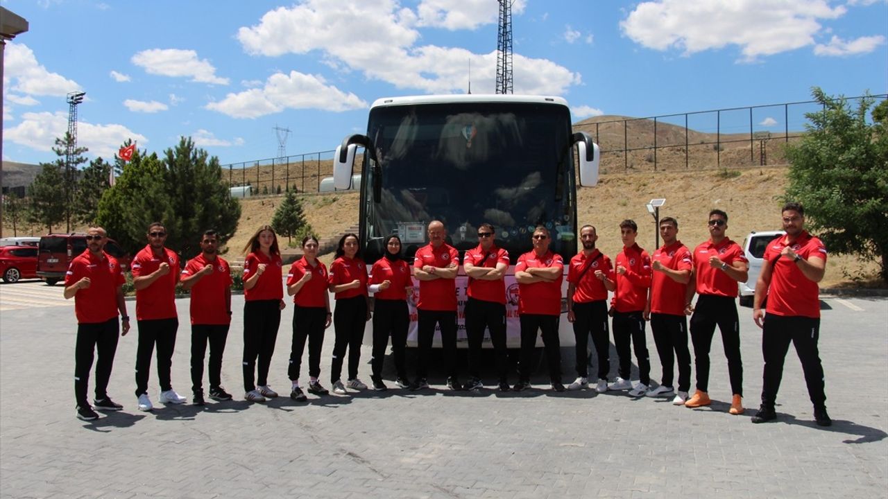 Savate Combat Milli Takımı, Dünya Şampiyonası'na Hazır!