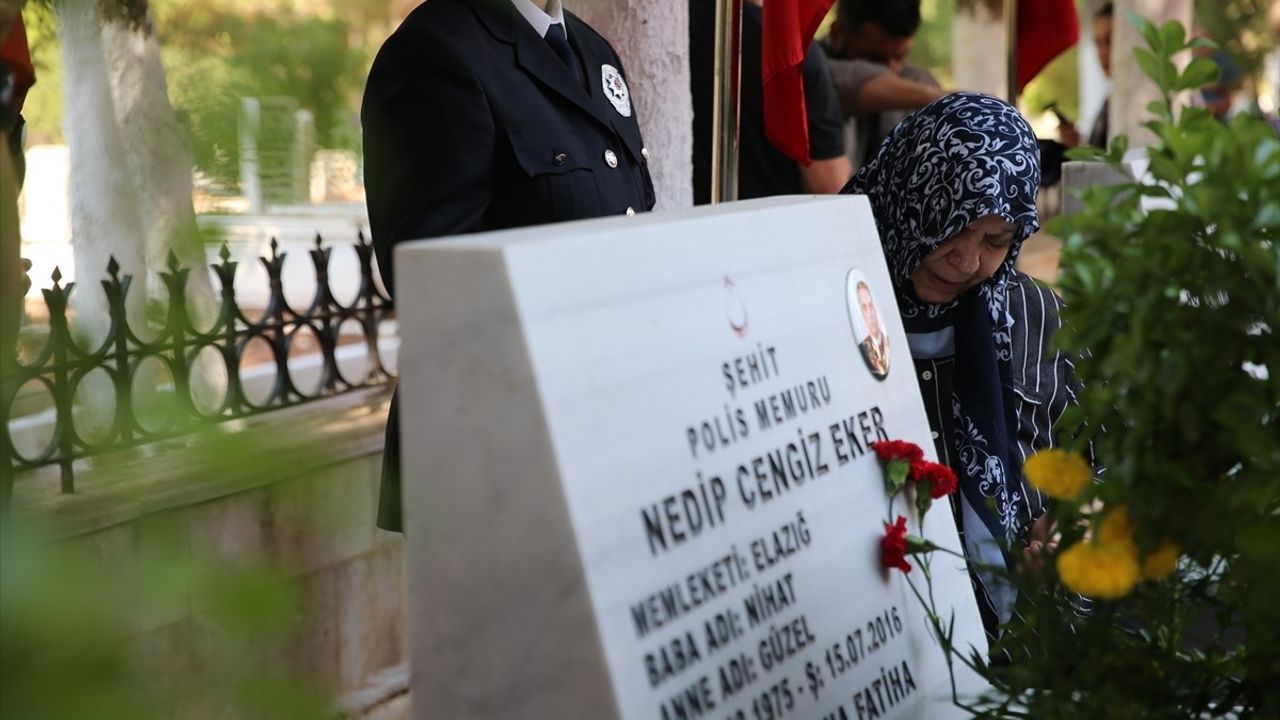 Şehit Babası Nihat Eker'den Birlik Çağrısı: 'Allah Devlete Zeval Vermesin'