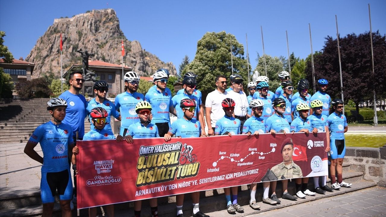 Şehit Ömer Halisdemir Bisiklet Turu Afyonkarahisar'a Ulaştı