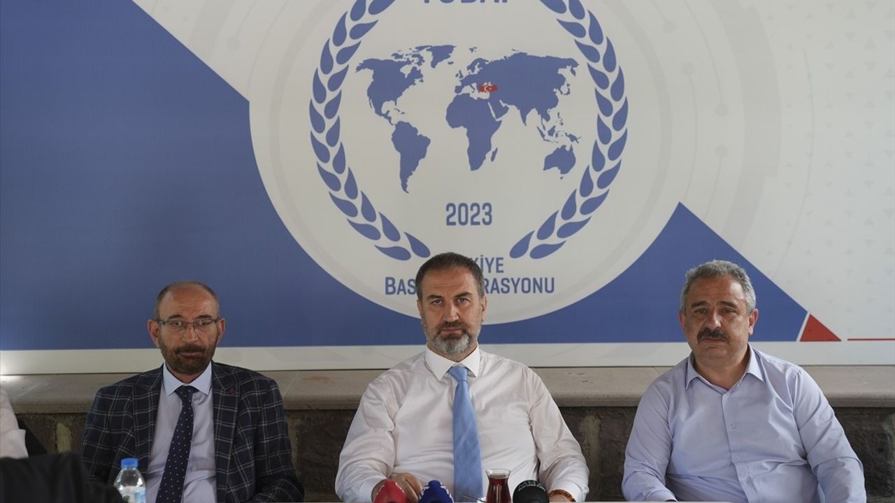 Şen: 'Terörsüz Türkiye' Süreci Bölgeyi ve Küresel Dengeleri Etkileyecek