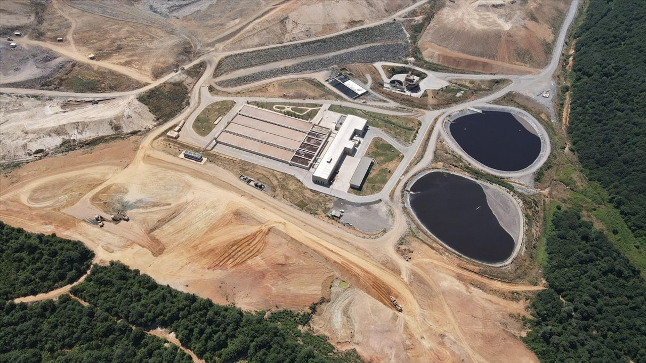 Şile'de Kirlilik İddiaları: İBB ve Çevre Müdürlüğü Açıklama Yaptı