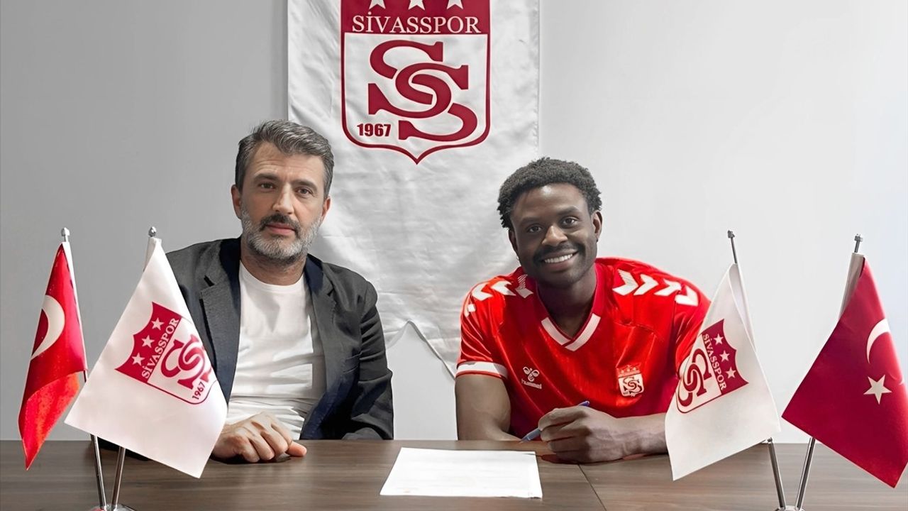 Sivasspor, Benjamin Kimpioka İle Anlaştı