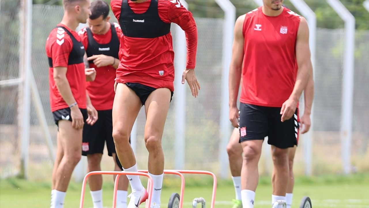 Sivasspor, Erzurumspor FK Maçı Hazırlıklarını Sürdürüyor