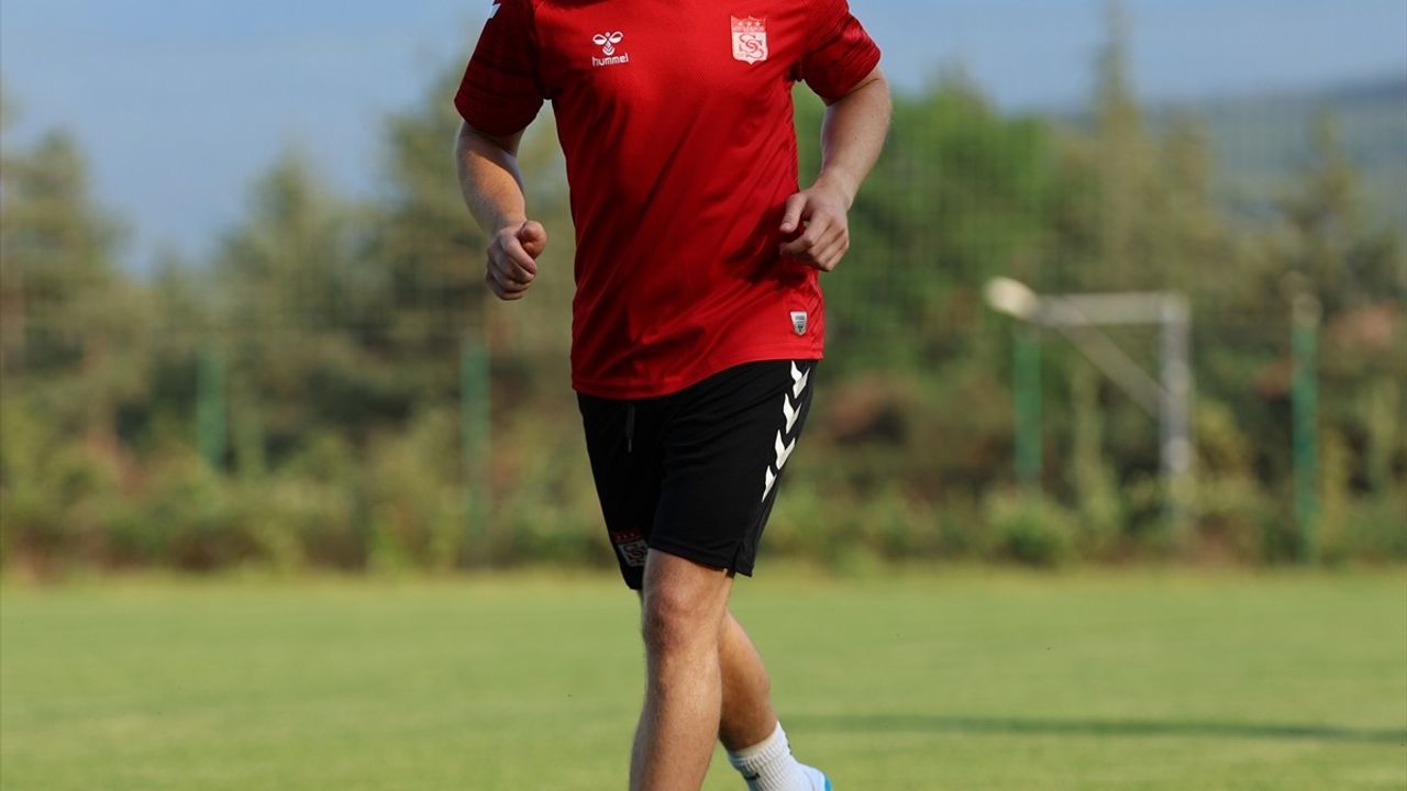 Sivasspor'un Bolu Kampı Başladı