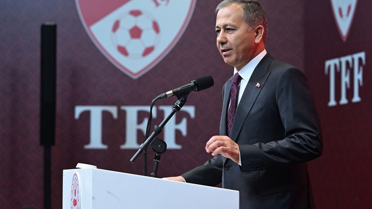 Spor Güvenliği İçin Kararlı Adımlar: İçişleri Bakanı Yerlikaya Açıklamalarda Bulundu