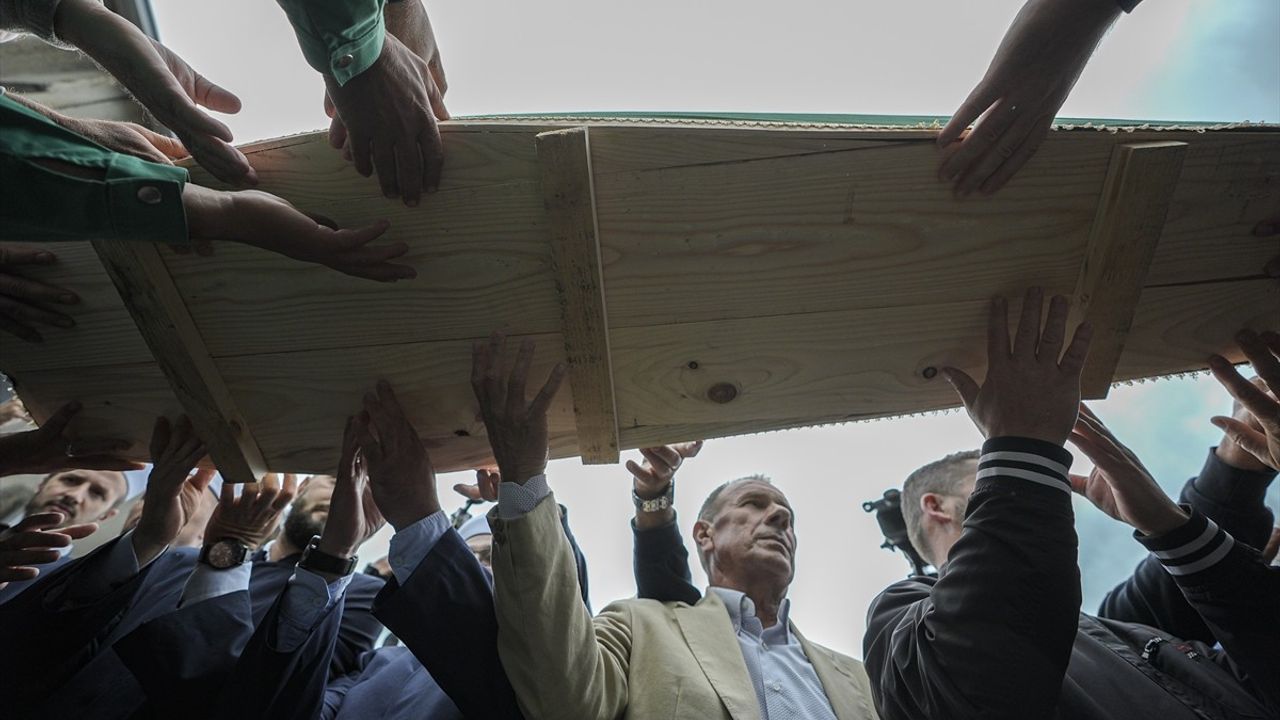 Srebrenitsa Soykırımı’nın 30'uncu Yılında 7 Cenaze Toprağa Verildi