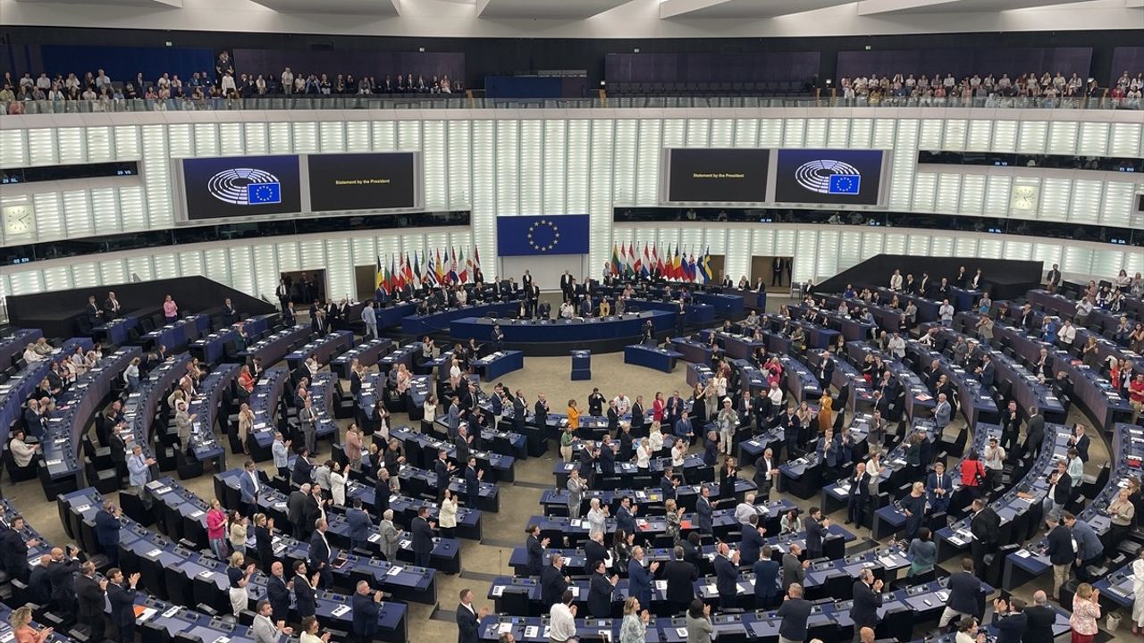 Srebrenitsa Soykırımının 30. Yılı: Avrupa'da Gazze Vurgusu