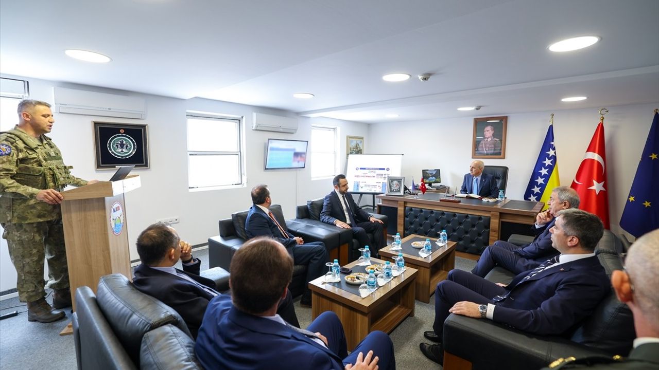 TBMM Başkanı Kurtulmuş, Bosna Hersek'te EUFOR Türk Temsil Heyeti'ni Ziyaret Etti