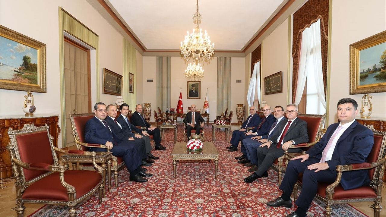 TBMM Başkanı Kurtulmuş, MÜSİAD Genel Başkanı Özdemir'i Kabul Etti