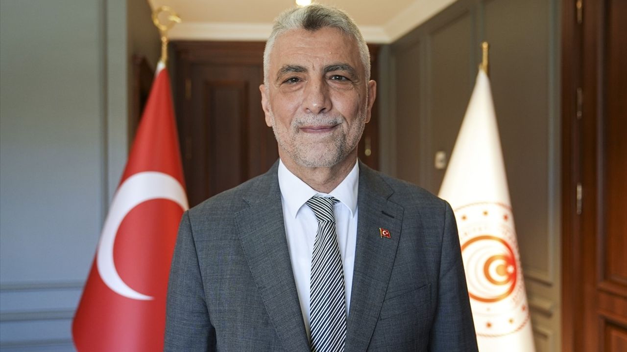 Ticaret Bakanı Bolat'dan Schengen Vizesi Kolaylığı Müjdesi