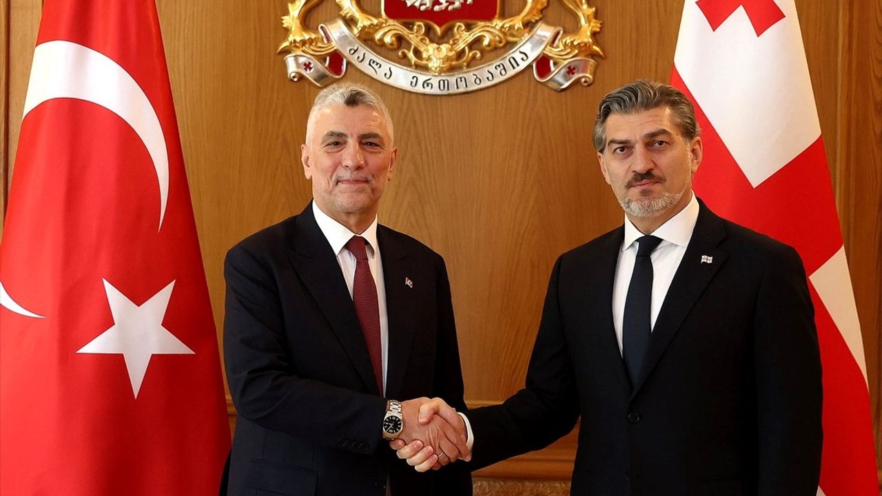 Ticaret Bakanı Bolat, Gürcistan İle İlişkileri Güçlendirmek İçin Tiflis'te