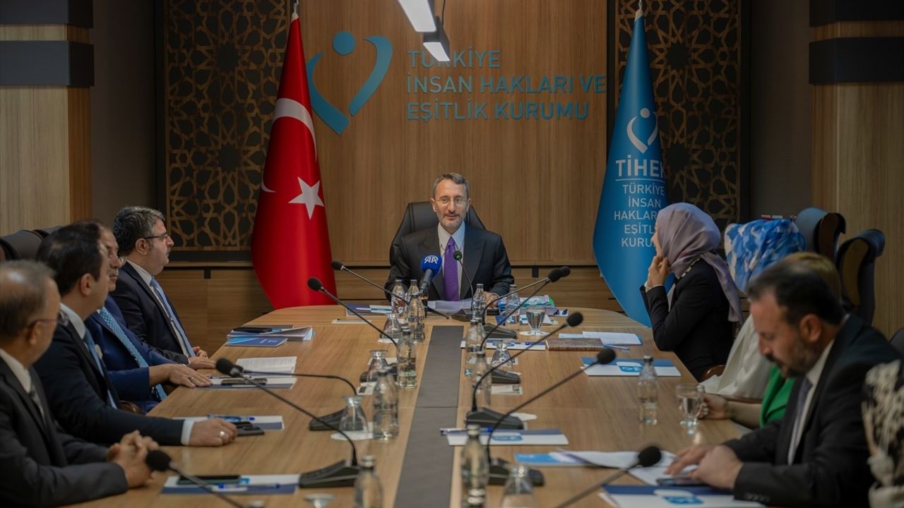 TİHEK'ten İnsan Hakları İçin Yeni Dönem: Toplantı Yapıldı