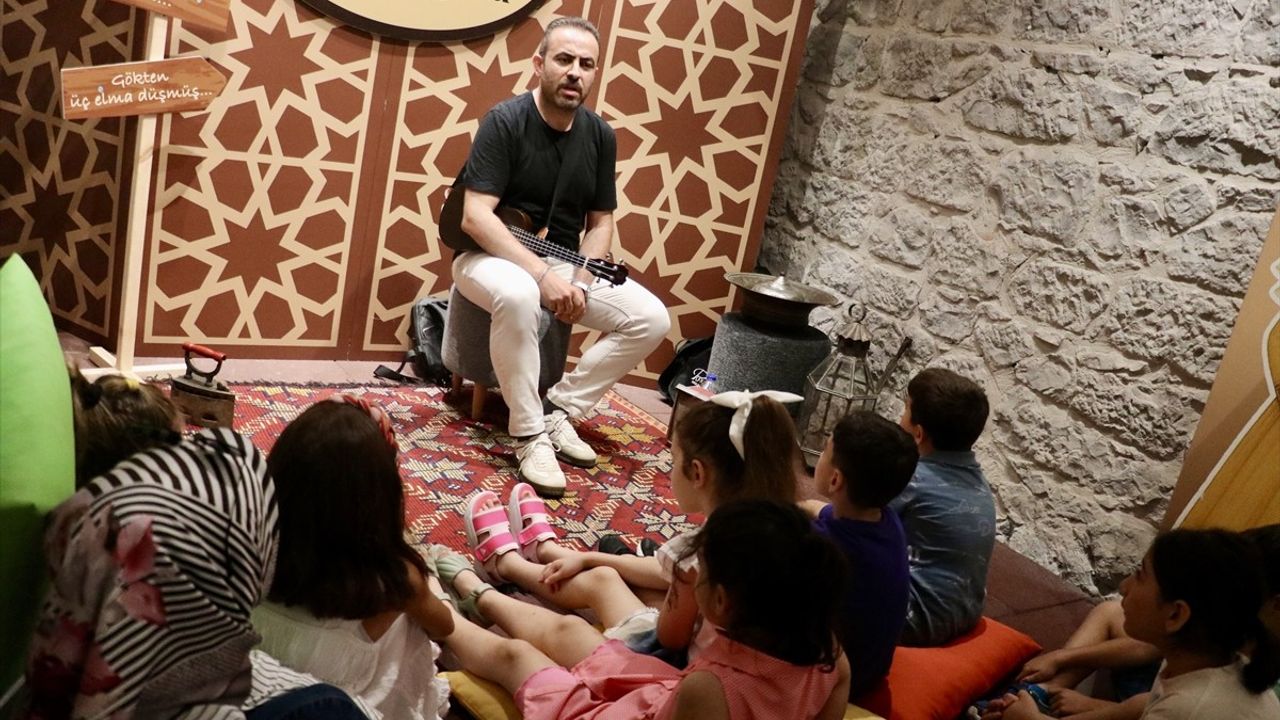 Trabzon'da Çocuklar Anadolu Masallarıyla Buluştu