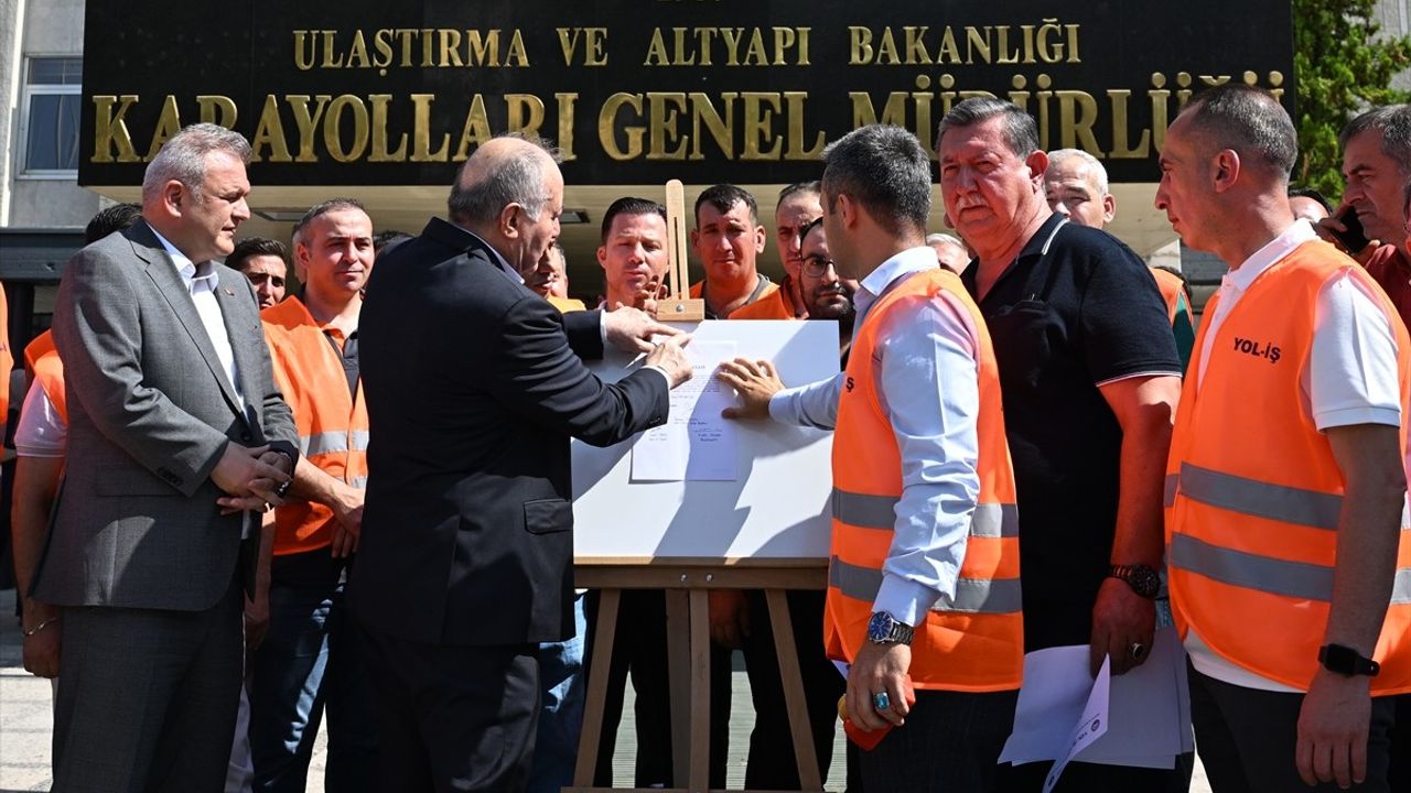 TÜRK-İŞ, Grev Kararını Karayolları Genel Müdürlüğüne Astı