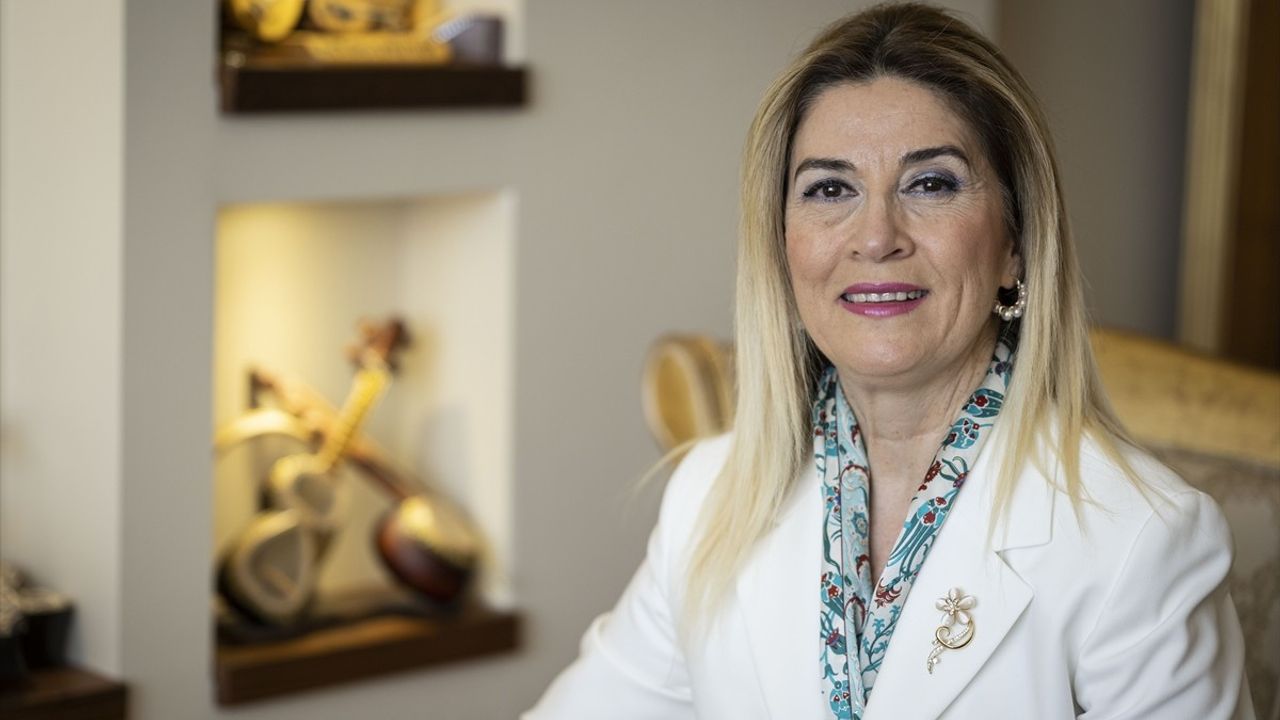 Türk Musikisinde Genç Sanatçıların Yetiştirilmesi İçin Acil Çağrı!