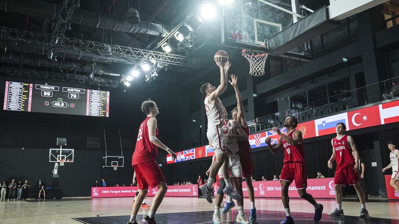 Türkiye, 28. Uluslararası Turgut Atakol Basketbol Turnuvası'nda Şampiyon Oldu