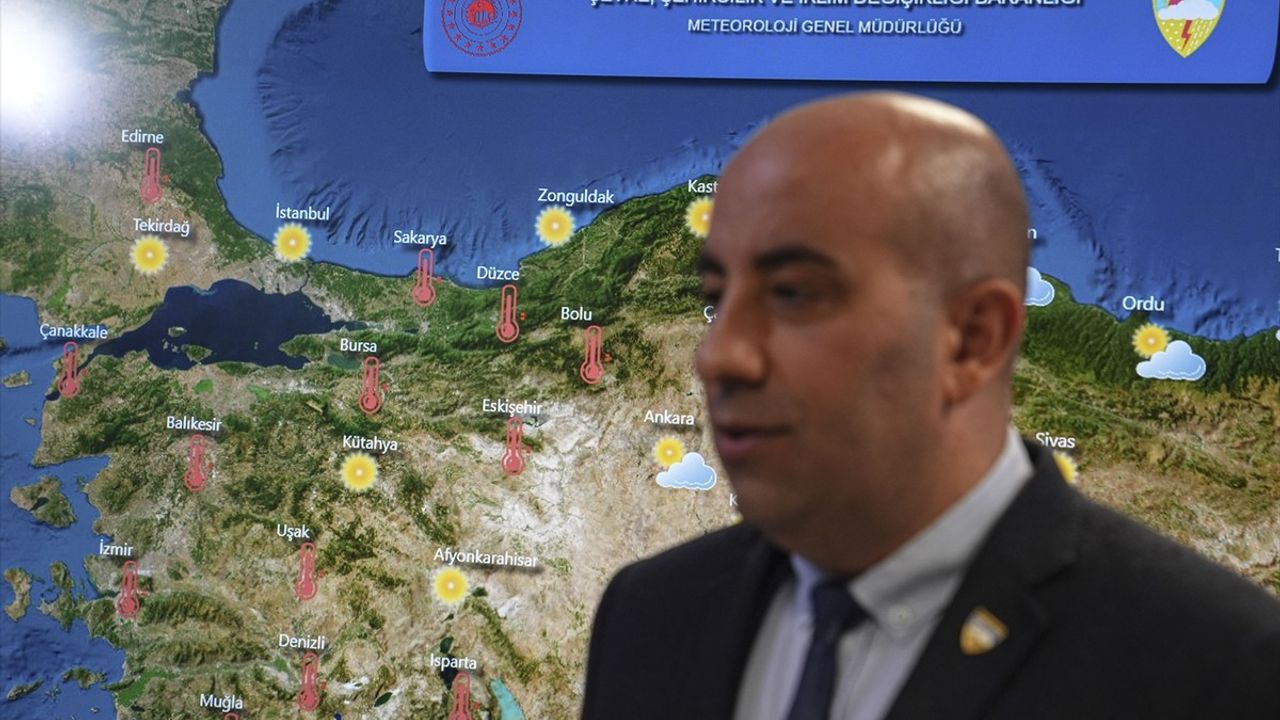 Türkiye'de Sıcak Hava Dalgası: Sıcaklıklar Mevsim Normallerinin Üzerine Çıkacak