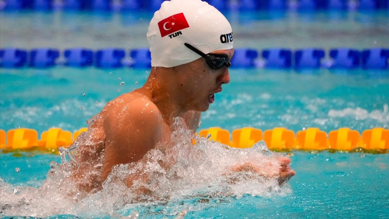 Türkiye Erkekler Yüzme Takımı, EYOF 2025'te Altın Madalya Kazandı