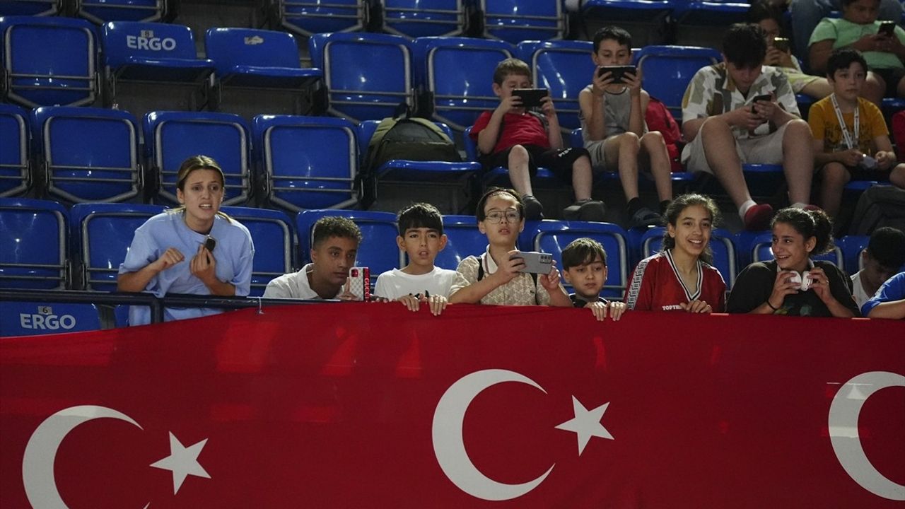 Türkiye Kick Boks Şampiyonası İzmir'de Başarıyla Tamamlandı